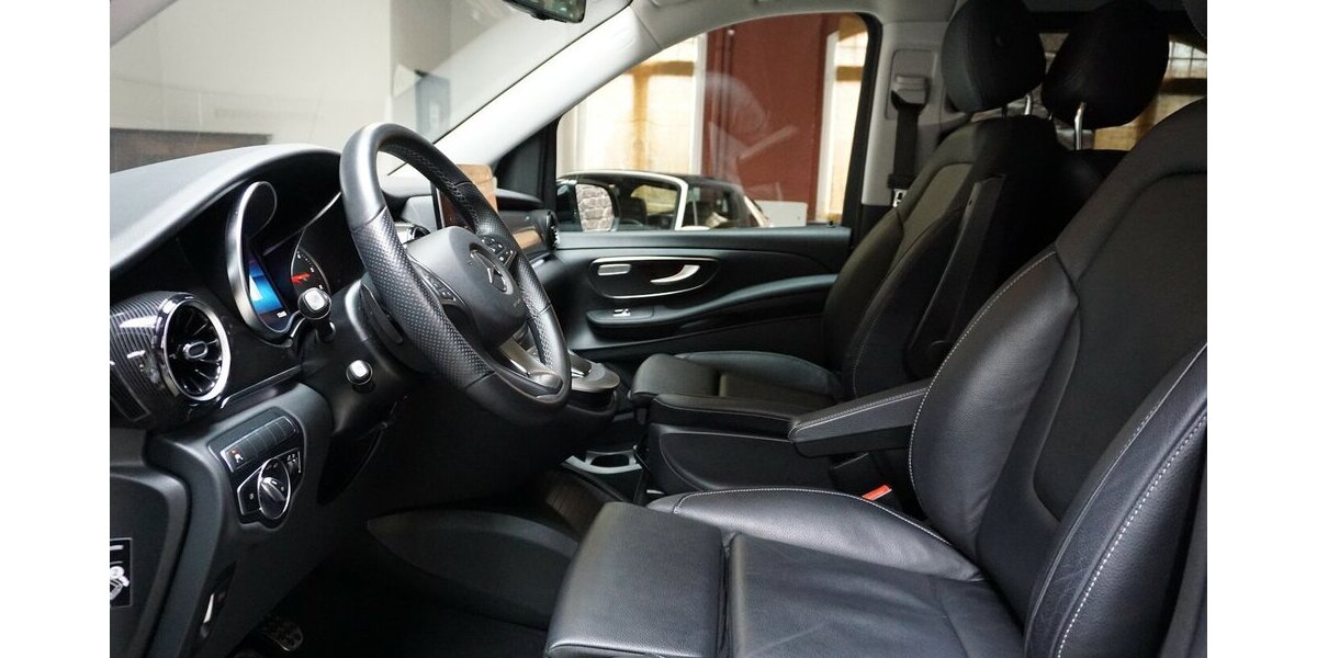 Mercedes-Benz V 300 d Edition lang Leder Mbux AHK Kamera 33.362 km 51.900 &euro; Wuppertal 42327