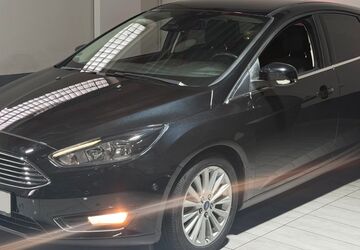 Ford Focus 71.663 km 8.770 &euro; Köln 50739
