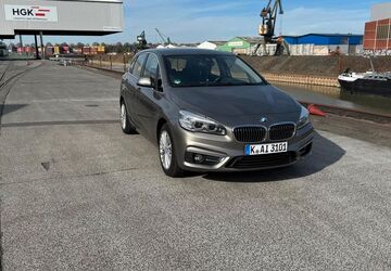 BMW 220 Active Tourer 104.000 km 14.900 &euro; Köln 50737