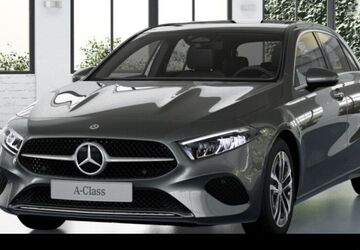 Mercedes-Benz A 180 9.900 km 34.290 &euro; Düsseldorf 40470