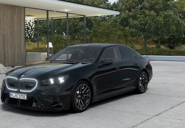 BMW M5 5.845 km 138.990 &euro; Düsseldorf 40549