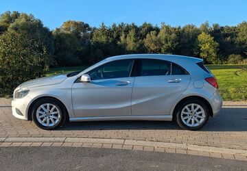 Mercedes-Benz A 180 198.000 km 7.500 &euro; Hilden 40724