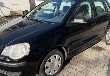 VW Polo 145.570 km 2.800 &euro; Düsseldorf 40470