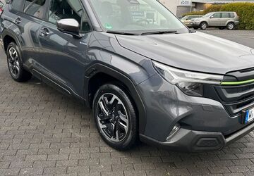 Subaru Forester 4.800 km 40.900 &euro; Wuppertal 42329