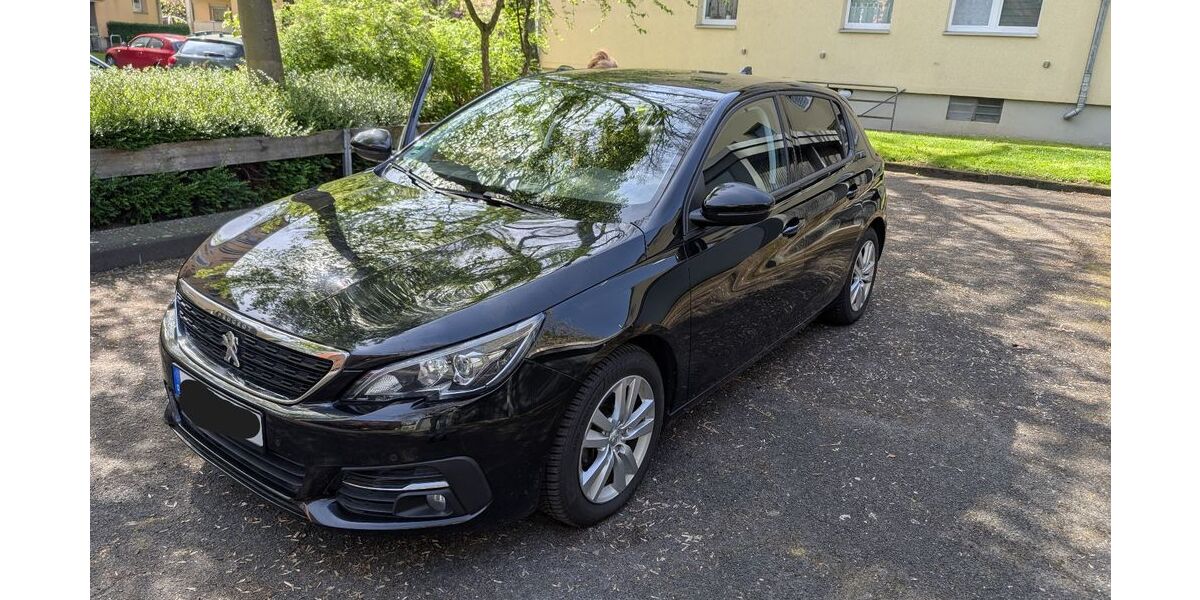 Peugeot 308 81.600 km 12.700 &euro; Köln 51067
