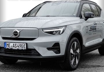 Volvo XC40 12.999 km 42.890 &euro; Hilden 40721