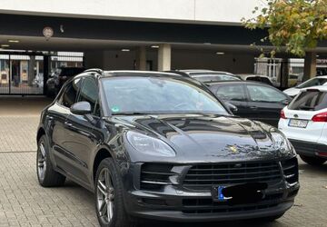 Porsche Macan 77.000 km 48.500 &euro; Köln 51147