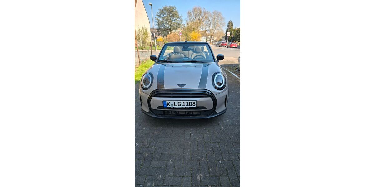 Mini Cooper Cabrio 66.500 km 23.600 &euro; Köln 51061