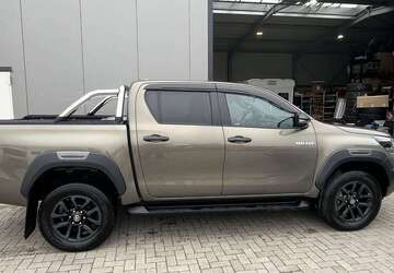 Toyota Hilux 9.000 km 63.900 &euro; koeln 51147