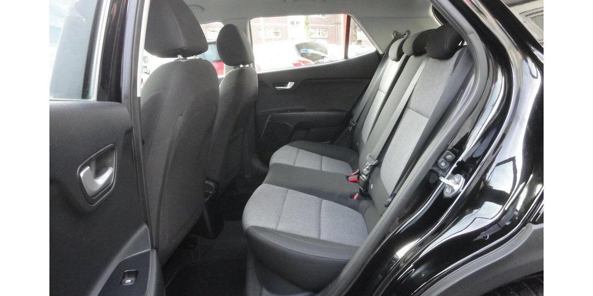 Kia Stonic 1,2 Edition7- Klima SHZ PDC Alu 33Tk,1 Hd 33.000 km 13.499 &euro; Neuss 41462