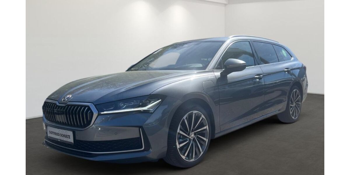 Skoda Superb 17.000 km 47.980 &euro; Wuppertal 42109