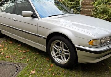 BMW 740 119.170 km 28.000 &euro; Düsseldorf 40470
