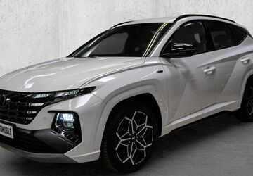 Hyundai TUCSON 13.705 km 25.440 &euro; Köln 50825