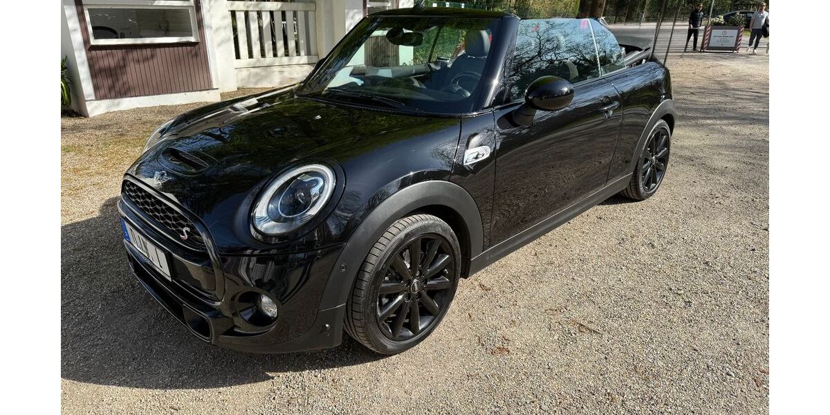Mini Cooper S Cabrio 71.000 km 23.900 &euro; Düsseldorf 40235