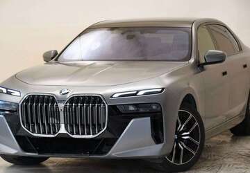 BMW 740 32.400 km 99.999 &euro; Grevenbroich 41515