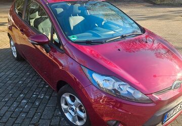 Ford Fiesta 70.496 km 4.899 &euro; Leverkusen 51381