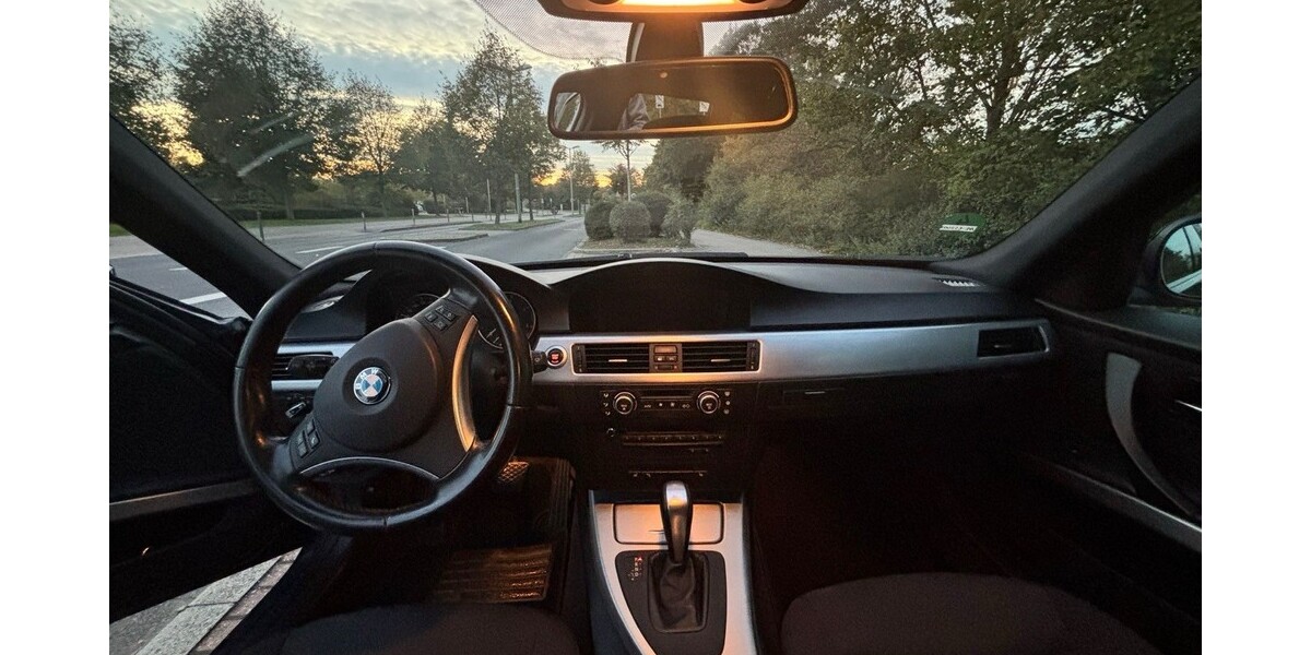 BMW 320d 209.132 km 5.900 &euro; Neuss 41460