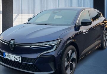 Renault Megane E-TECH 5.000 km 34.950 &euro; Köln 50939