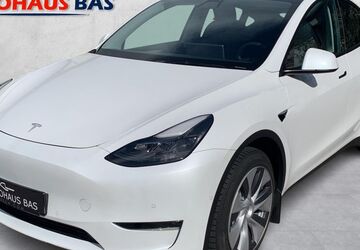Tesla Model Y 76.027 km 30.950 &euro; Kaarst 41564
