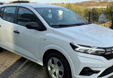 Dacia Sandero 7.084 km 15.666 &euro; Radevormwald 42477
