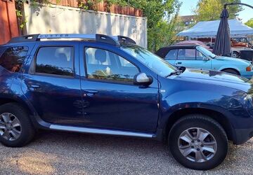 Dacia Duster 84.000 km 9.290 &euro; Köln Porz 51147
