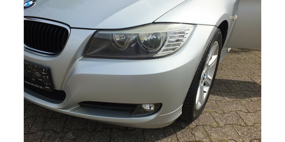 BMW 318i WM2026: NAVI PDC GARANTIE 17 ZOLL LMF 134.241 km 6.998 &euro; Köln 50858