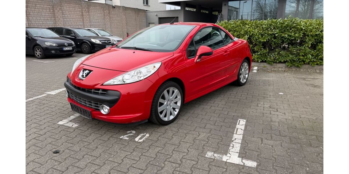 Peugeot 207 100.000 km 4.400 &euro; Köln 50739