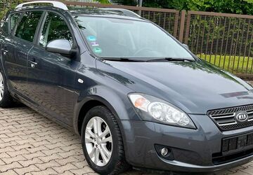 Kia ceed / Ceed 273.000 km 2.590 &euro; Porz 51149