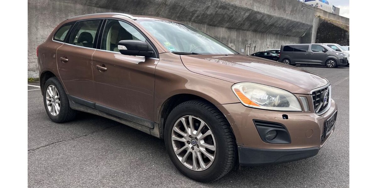 Volvo XC60 337.290 km 5.900 &euro; wuppertal 42285