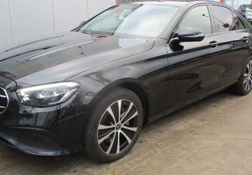 Mercedes-Benz E 300 148.668 km 30.470 &euro; Köln 51105