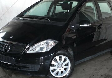 Mercedes-Benz A 160 KLIMAANLAGE SITZHEIZUNG orig 81.695 km ! 81.695 km 7.304 &euro; Köln 50858