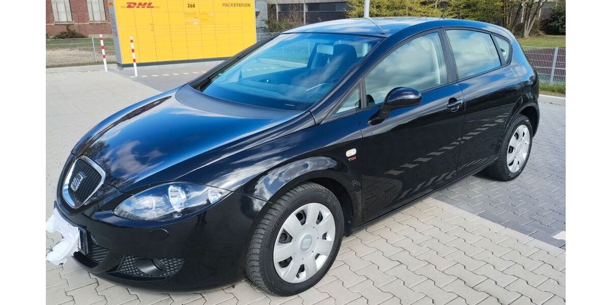 Seat Leon 230.000 km 2.200 &euro; Solingen 42651