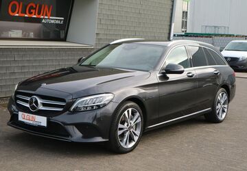 Mercedes-Benz C 300 143.166 km 20.490 &euro; Neuss 41469