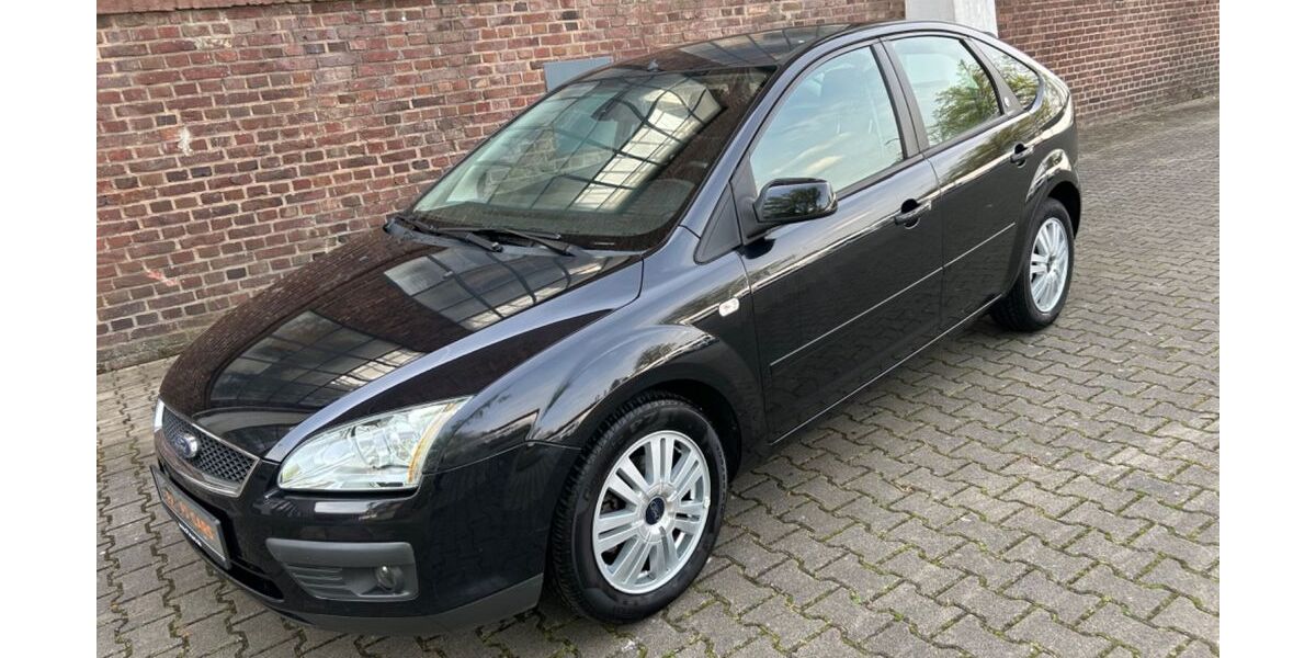 Ford Focus 72.959 km 4.444 &euro; Köln 51069