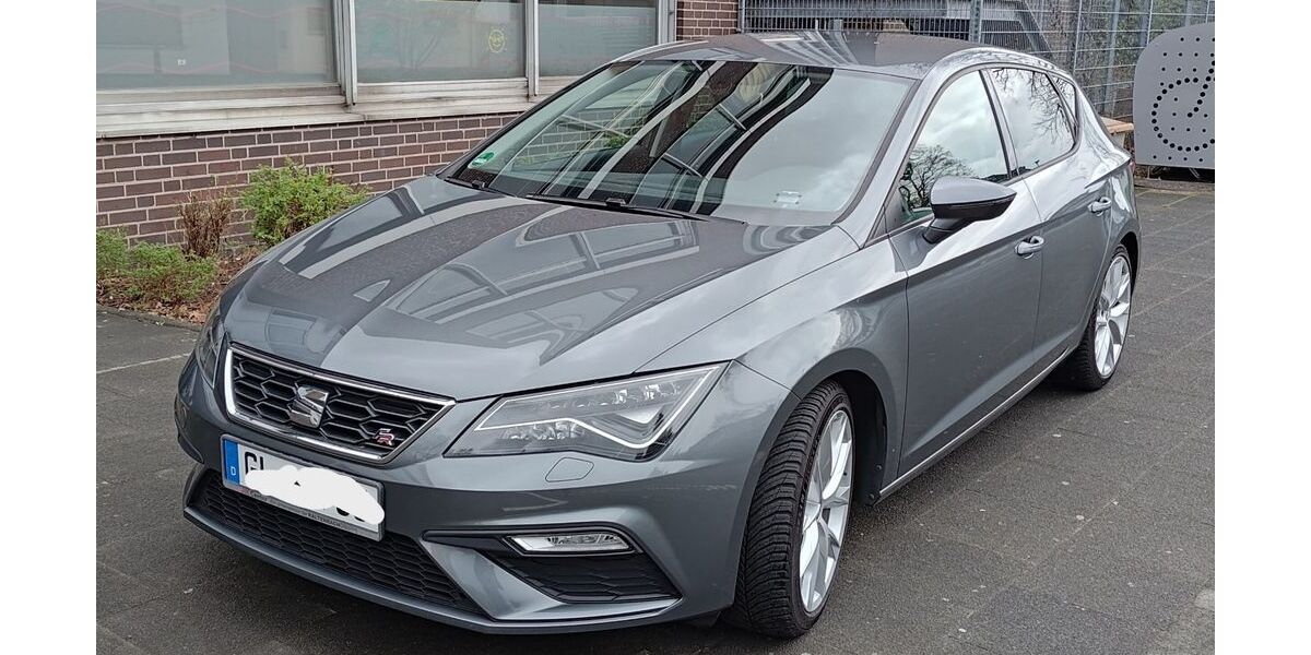 Seat Leon 108.000 km 12.500 &euro; Bergisch Gladbach 51427