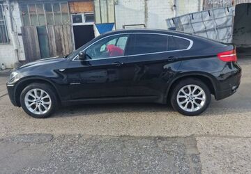 BMW X6 198.000 km 11.999 &euro; Düsseldorf 40589