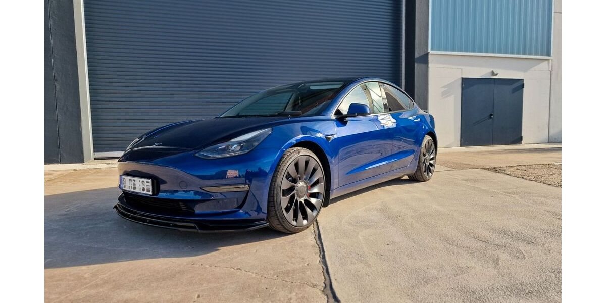 Tesla Model 3 42.000 km 40.000 &euro; Düsseldorf 40599