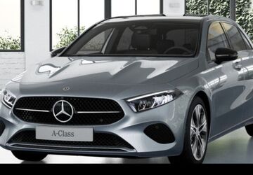 Mercedes-Benz A 180 9.900 km 36.990 &euro; Düsseldorf 40470
