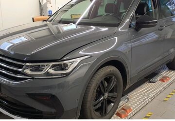 VW Tiguan 60.095 km 31.950 &euro; Hilden 40721