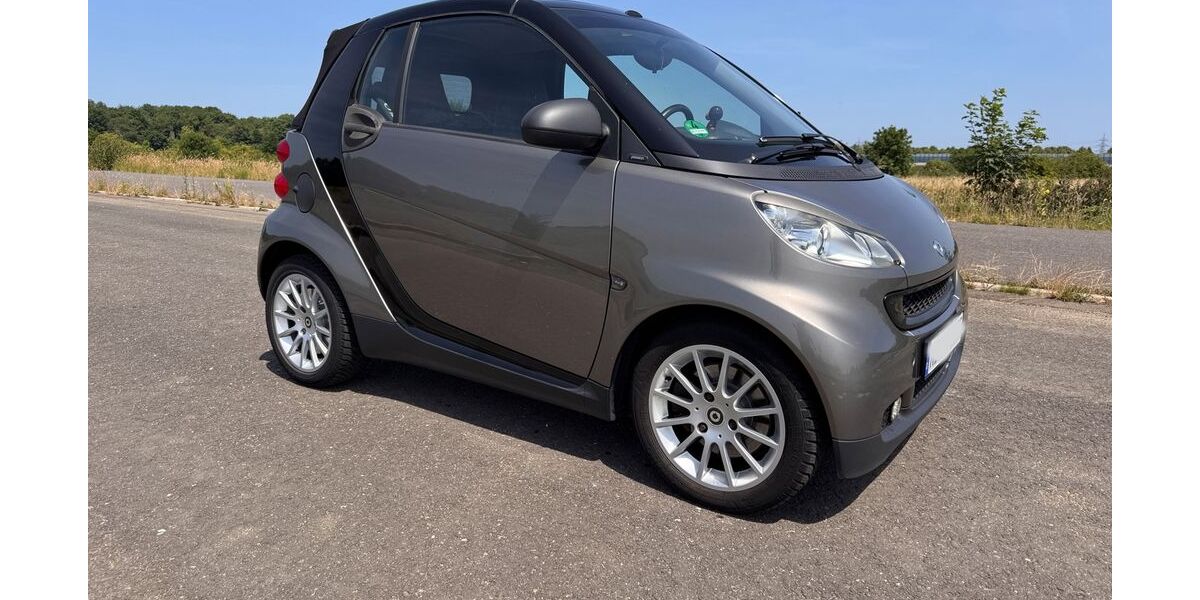 Smart ForTwo 115.000 km 4.600 &euro; Neuss 41472
