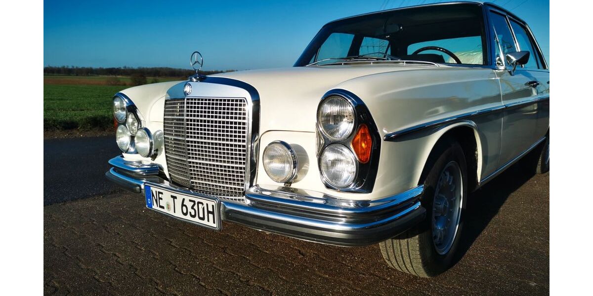 Mercedes-Benz 300 149.895 km 56.500 &euro; Neuss 41472