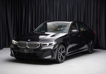 BMW 330 59.900 km 36.490 &euro; Düsseldorf 40211