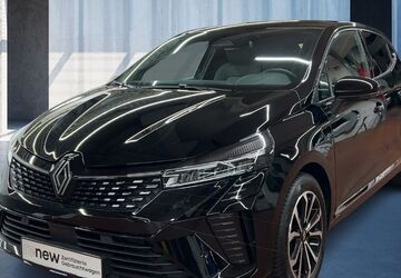 Renault Clio 18.137 km 17.890 &euro; Köln 50939