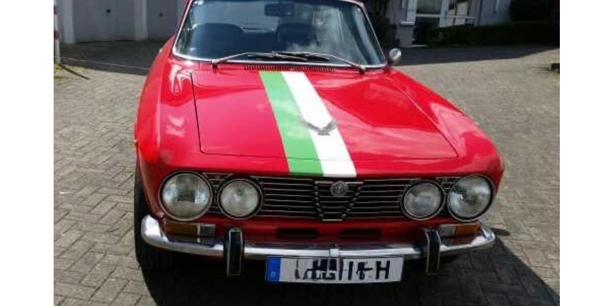 Alfa Romeo GTV 83.000 km 44.900 &euro; Düsseldorf 40627