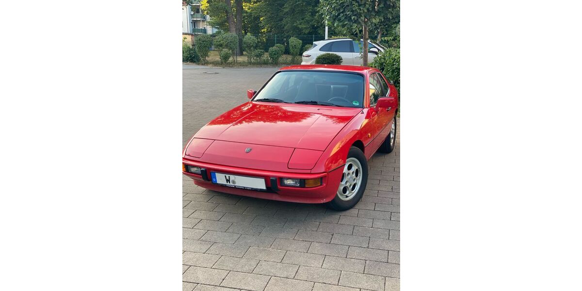 Porsche 924 301.100 km 15.600 &euro; Hilden 40724