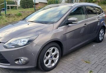 Ford Focus 191.000 km 2.800 &euro; Hilden 40723