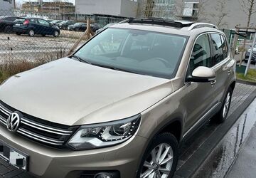 VW Tiguan 120.000 km 9.950 &euro; köln 50739