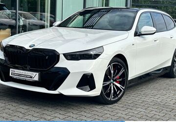 BMW i5 25.018 km 61.230 &euro; Mülheim 45472