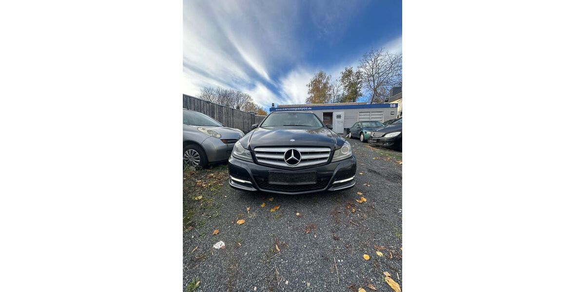 Mercedes-Benz C 250 235.000 km 7.800 &euro; Köln 50997