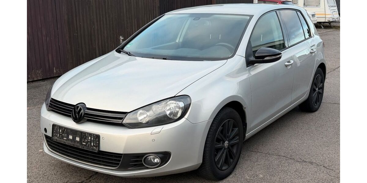 VW Golf 195.000 km 2.899 &euro; Köln 50933